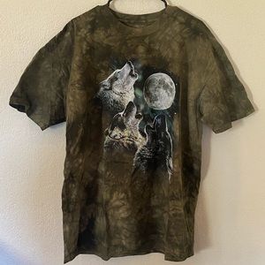 BRAND NEW WOLF TEE SHIRT THREE WOLVES